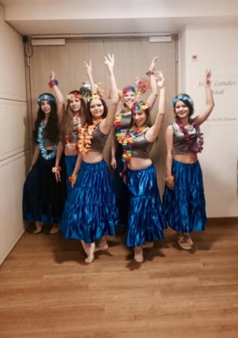Hawaiianischer Tanz in der Dancing School Tosca